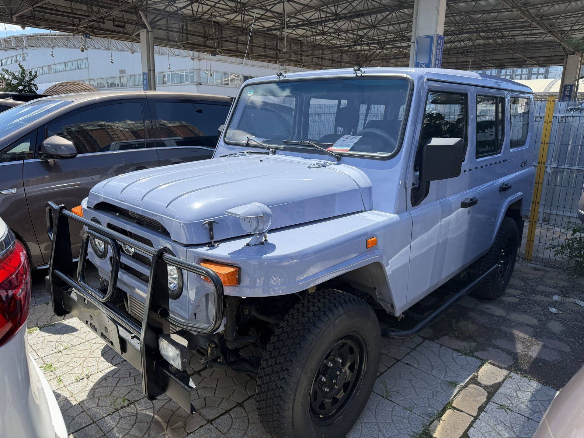 Vehicle 51744 photo 1